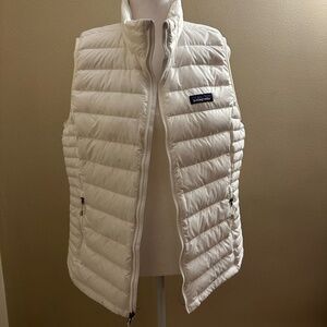 Patagonia Women's Down Sweater™ Vest  Size Large Color White - ski layer